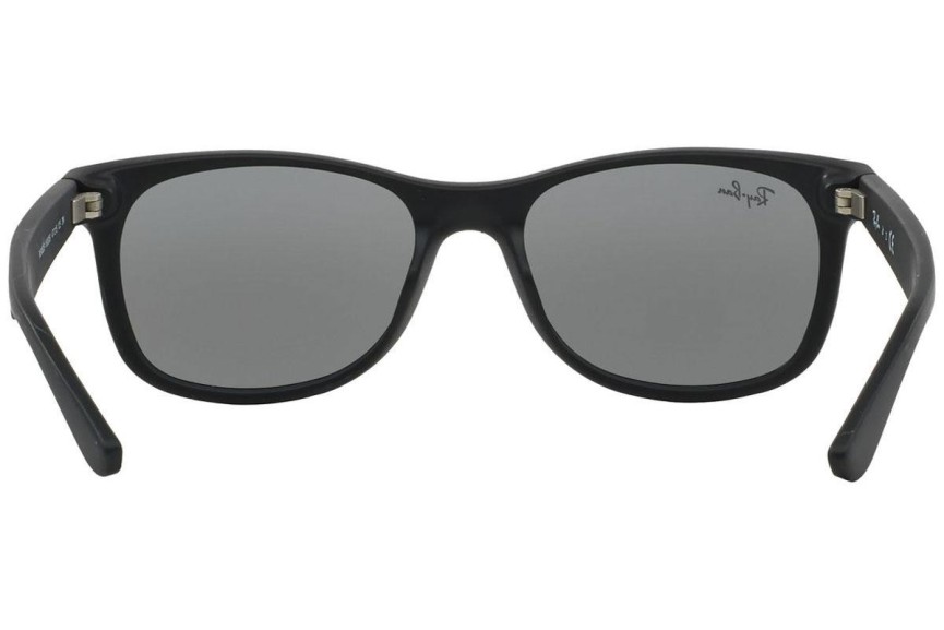 Sunglasses Ray-Ban Junior New Wayfarer Junior RJ9052S 100S55 Quadratisch Schwarz